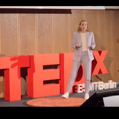 The revolution of gifting | Hannah Kromminga | TEDxESMTBerlin