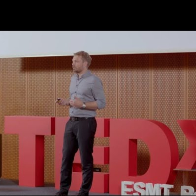 This is why we need a strong vision to drive mobility transformation | Jörn Richert | TEDxESMTBerlin