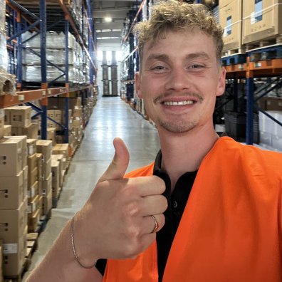 Master in Global Management student Lucas Wall smiling at the camera and doing a thumbs up during his internship in Portugal