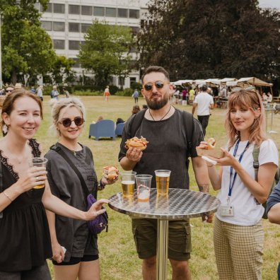 Neighborhood Festival 1