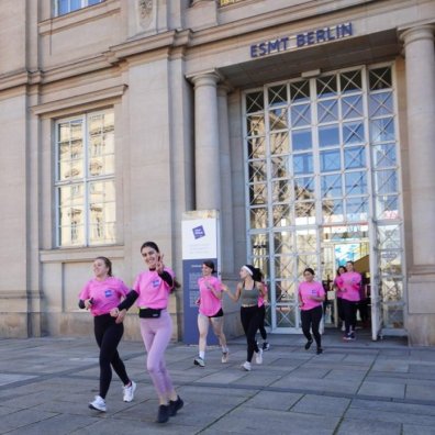 A group of ESMT Women in Leadership club members leaving campus for a charity fun run