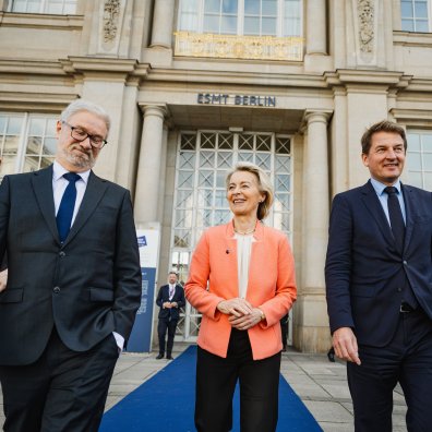 Ursula von der Leyen, President of the European Commission, and Jörg Rocholl, President of ESMT Berlin, at Berlin Global Dialogue