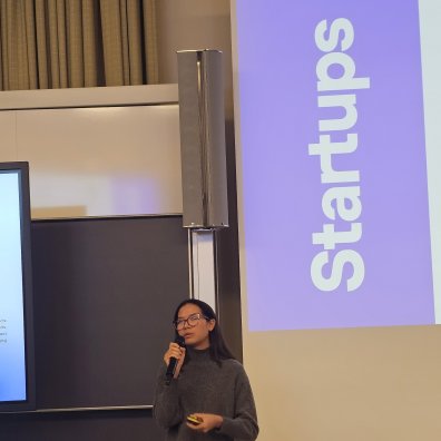 An ESMT student giving a speech at a Venture Club meeting on campus