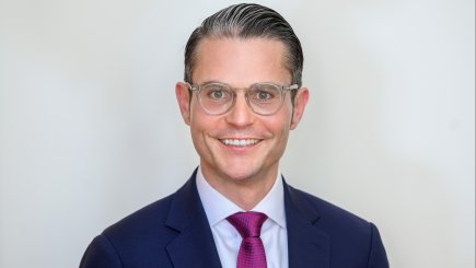 This is a photo of Michael Weber, ESMT Berlin.