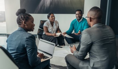 African people at work