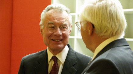 Dr. Ihno Schneevoigt