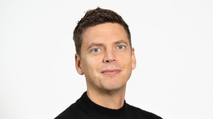 This is a photo of Linus Dahlander, ESMT Berlin.