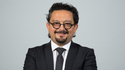 This is a photo of Tamer Boyaci, ESMT Berlin.