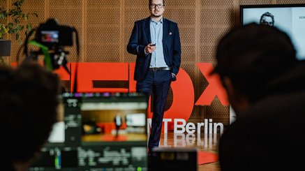 Stefan Wagner speaks at TEDx event at ESMT Berlin