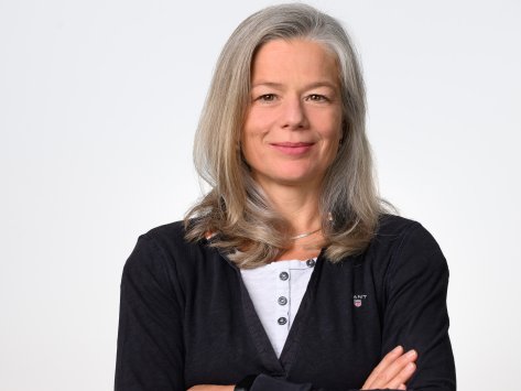This is a photo of Nora Grasselli, ESMT Berlin.