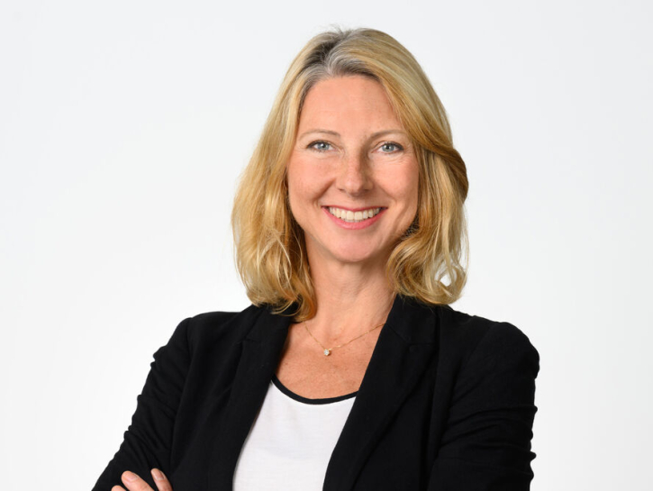 Headshot of Carolin Puppel, ESMT Berlin